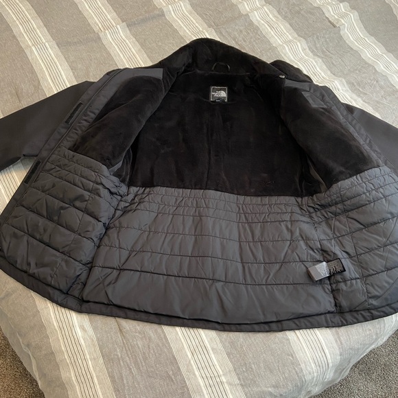 The North Face Coat Size Small - Black - Picture 3 of 16